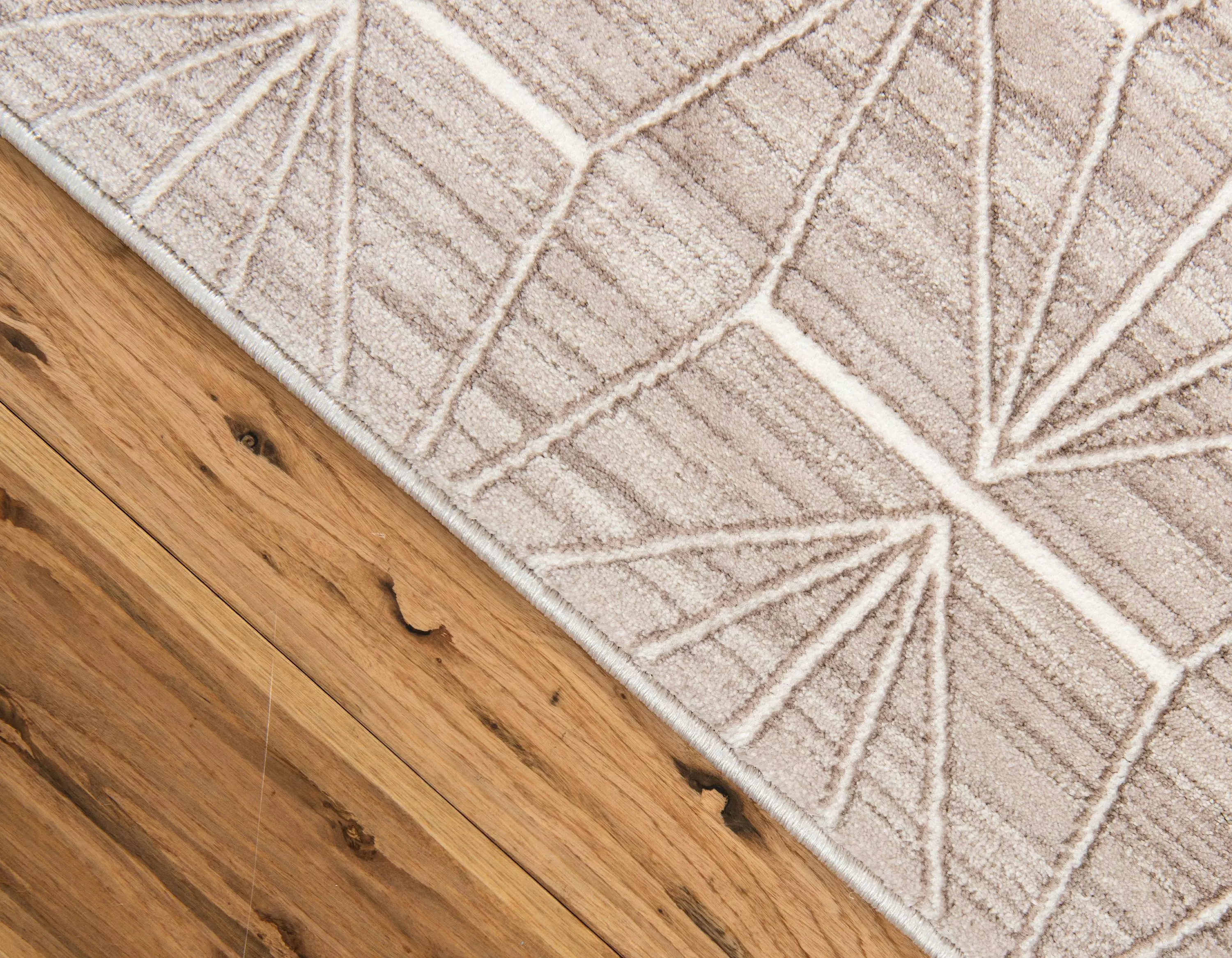 Aaro - Geometrischer Moderner Großer Teppich