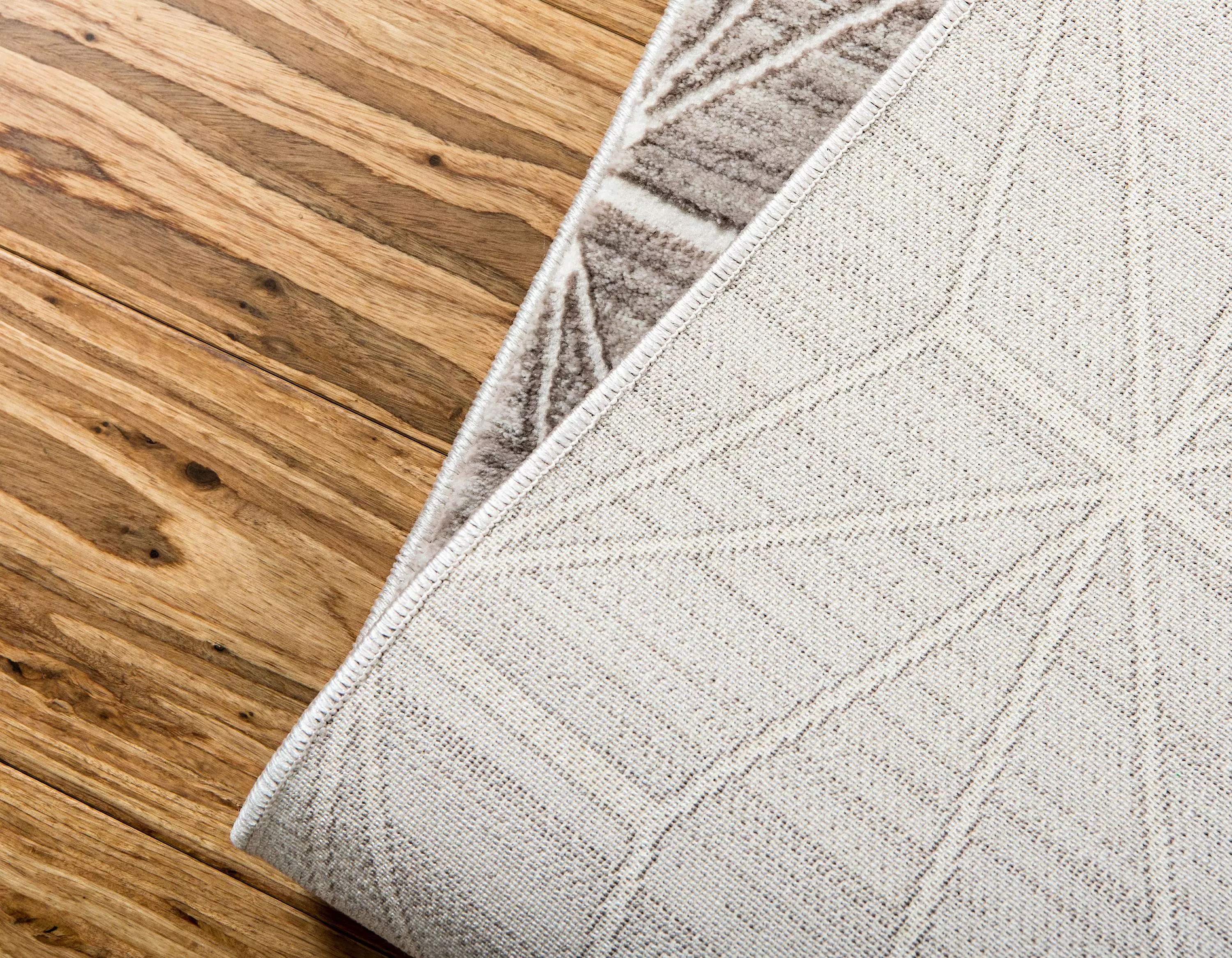 Aaro - Geometrischer Moderner Großer Teppich